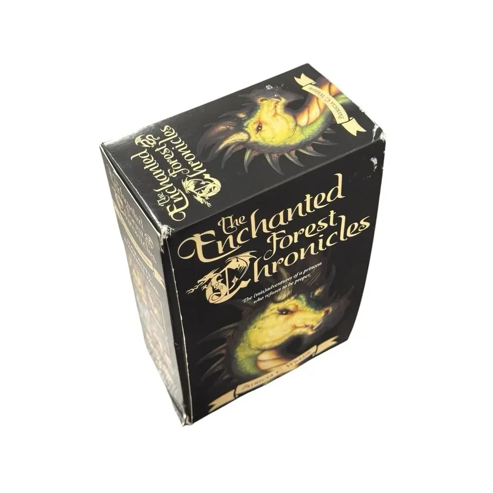 The Enchanted Forest Chronicles: (Boxed Set) Paperback - Patricia C. Wrede